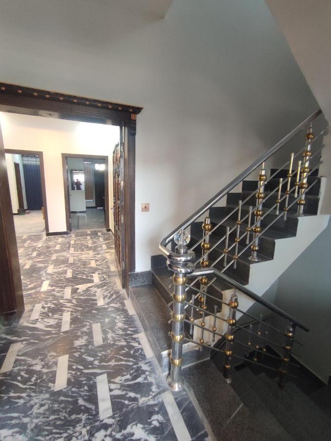 Lavish Residency Guest House Fasial Town Rawalpindi Exterior photo